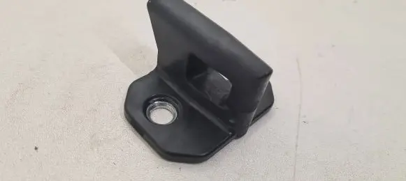 Mercedes-Benz S W221 Front door lock loop/hook striker A2217200104