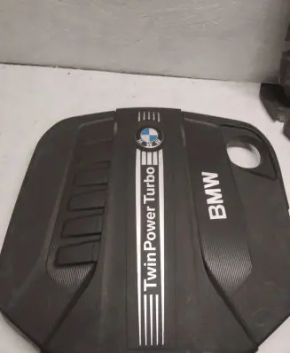 BMW 5 F10 F11 Engine cover (trim) 8513453 8513452