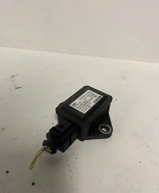 Audi A4 S4 B6 8E 8H ESP acceleration yaw rate sensor 8E0907637A 0025162 0265005245