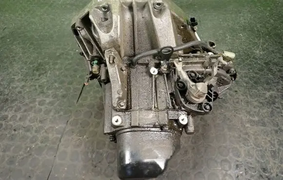Renault Modus Manual 5 speed gearbox JH3129