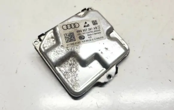 Audi Q7 4M Headlight ballast module Xenon 4M0907397AB 01155221AC