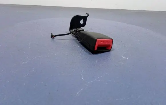 BMW X4 F26 Front seatbelt 7414287