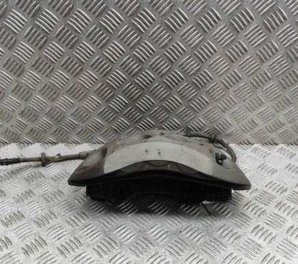 Audi Q7 4M Front brake caliper 4M0615108J