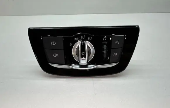 BMW 5 G30 G31 G38 Light switch 18347910