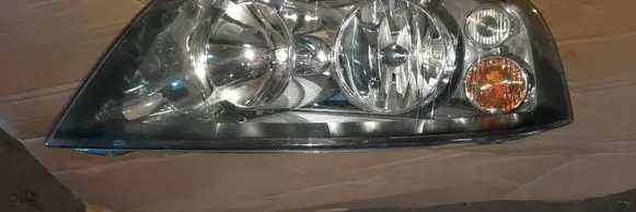Seat Alhambra (Mk1) Headlight/headlamp 7M8941015M