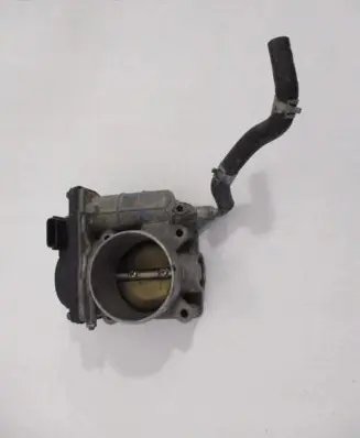 Renault Laguna III Throttle valve 526-01