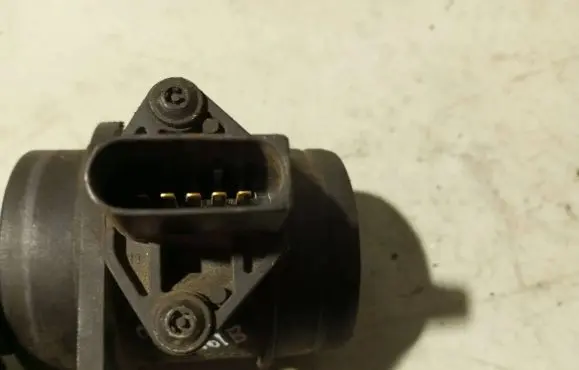 Volkswagen Jetta V Mass air flow meter 038906461B 0281002531