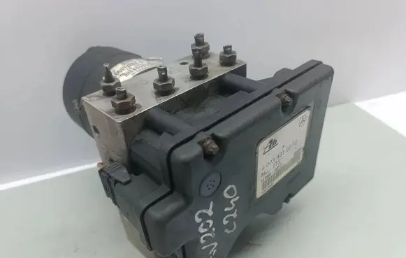 Mercedes-Benz C W202 ABS Pump A0034310312 10099013272