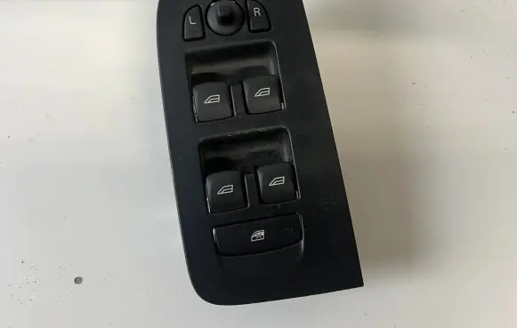 Volvo XC60 Electric window control switch 31433406