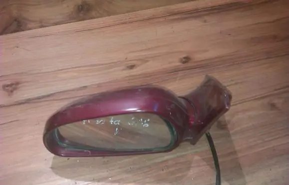 Mazda 626 Front door electric wing mirror e13010519