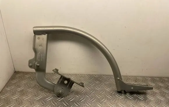 Ford Focus Tailgate/trunk/boot hinge CM51F42701AG