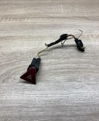Peugeot 307 Hazard light switch 9643219577
