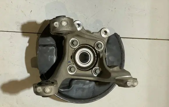 Ford Mustang VI Rear wheel hub FR3C5A971BB FR3C2K317EA FR358759