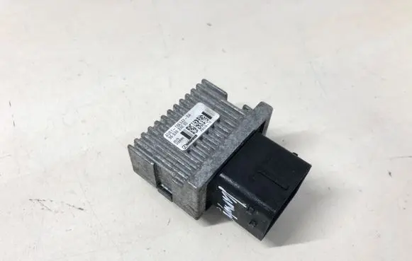 Citroen Jumpy Glow plug pre-heat relay 9663824880