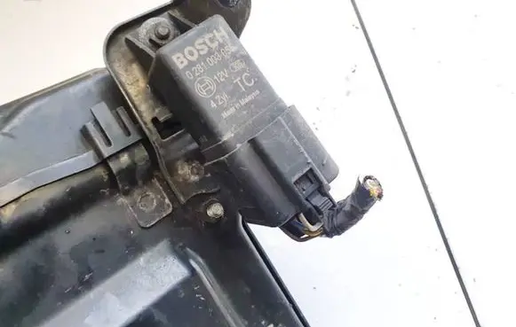 Honda CR-V Glow plug pre-heat relay 0281003055
