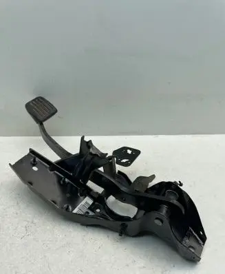 Volvo V70 Brake pedal 31317314