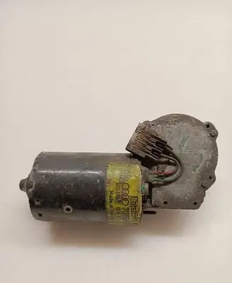 Volkswagen Transporter - Caravelle T4 Wiper motor 701955113A