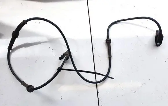 Land Rover Discovery 3 - LR3 ABS rear brake sensor f00c1g0
