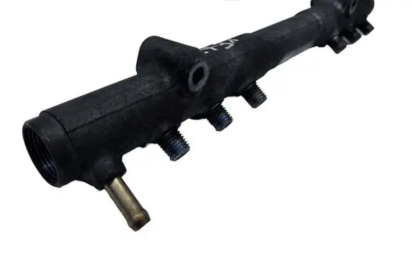 Volvo V70 Fuel main line pipe 30777554 0445215023 009261L2