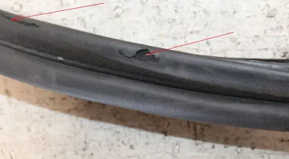 Nissan Qashqai Trunk rubber seal (body) 