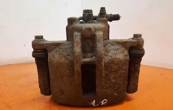 Toyota Corolla E110 Front brake caliper