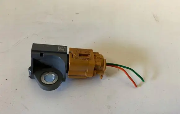 KIA Carens III Airbag deployment crash/impact sensor 95930-A4100