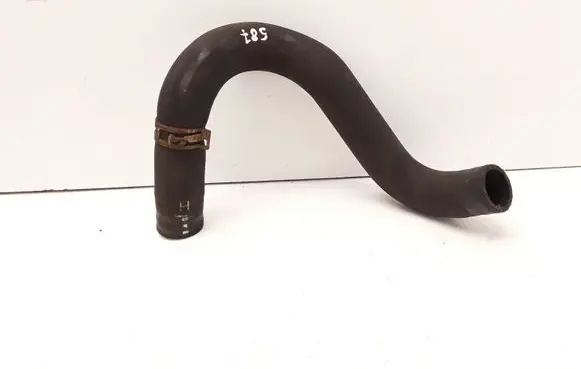 Toyota Avensis T270 Engine coolant pipe/hose