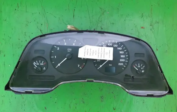 Opel Zafira A Speedometer (instrument cluster) 24419565DK