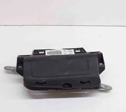 Peugeot 2008 II Seat airbag 98207937ZD