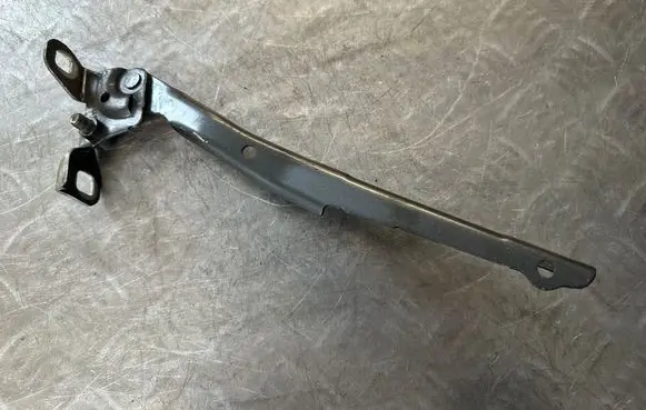 Citroen C4 II Picasso Engine bonnet/hood hinges 9676115080