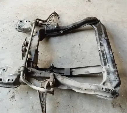 Peugeot Expert Front subframe