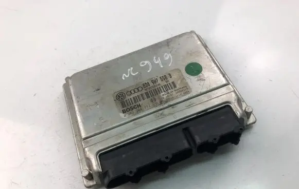 Audi A4 S4 B5 8D Engine control unit/module 8D0907558B