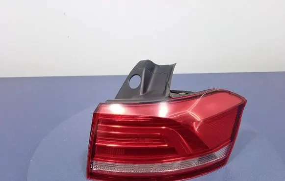 Volkswagen PASSAT CC Rear/tail lights 3G9945312