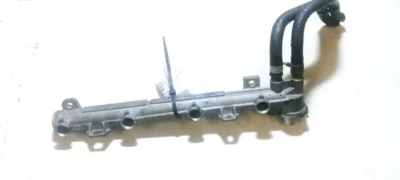 Volkswagen Golf IV Fuel main line pipe 036133319