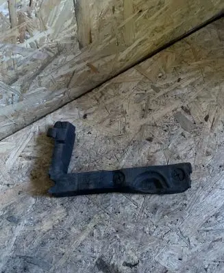 Audi A5 8T 8F Fender foam support/seal 8T0823721