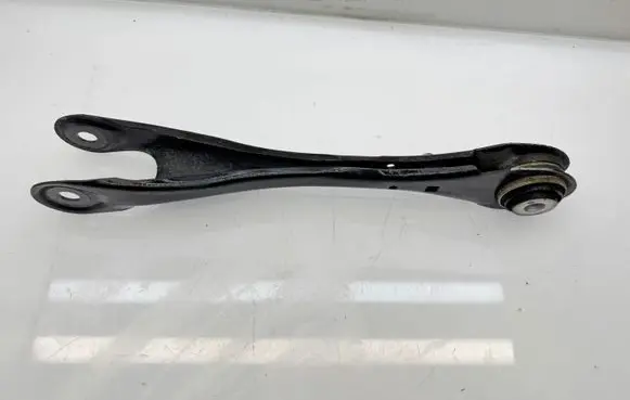 BMW iX Rear control arm 6892269