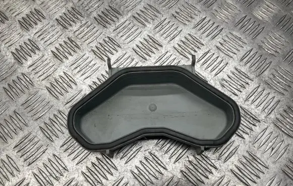 Ford Mondeo MK II Headlight/headlamp dust cover 96BG13K060AA 1305219078
