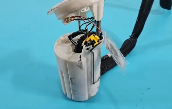 BMW 5 E60 E61 In-tank fuel pump 6765778 IMPRK1469737
