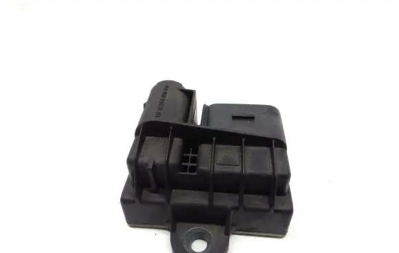 Mercedes-Benz GLC C253 Glow plug pre-heat relay A6519003103 51299070D 1703001831870