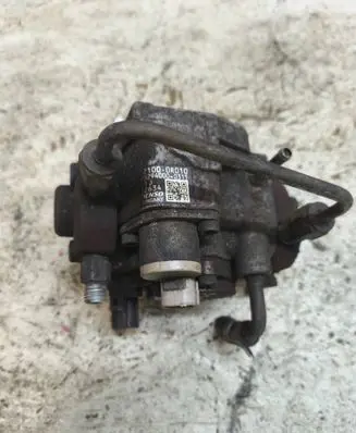 Toyota Avensis T250 Fuel injection high pressure pump 221000R010 HU2940000315