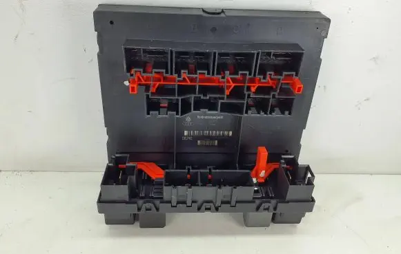 Volkswagen PASSAT B6 Comfort/convenience module 3C0937049AE 28068688 H152S2002