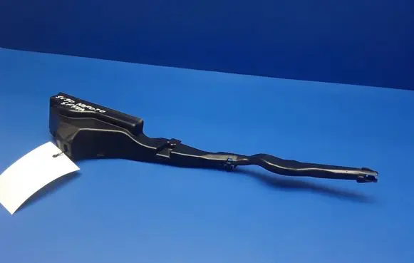 Engine bonnet/hood lock trim molding