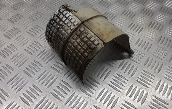 Audi A3 S3 8L Heat shield in engine bay 1J0407721C