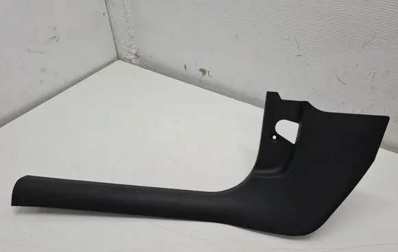 Skoda Octavia Mk3 (5E) Front sill trim cover 5E0863483