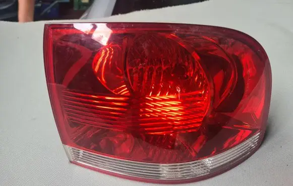 Volkswagen Touareg I Rear/tail lights 28258002