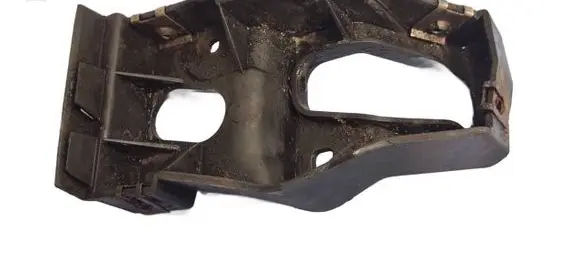 Audi A4 S4 B6 8E 8H Fender mounting bracket 8E0853922B