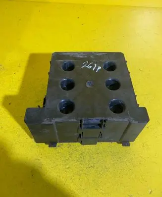 Opel Meriva B Battery tray 13312810
