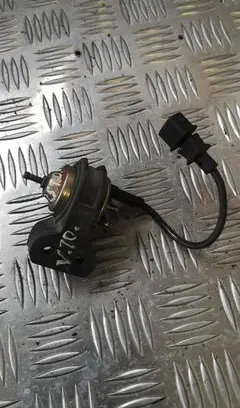 Volvo V70 Vacuum valve 1271890