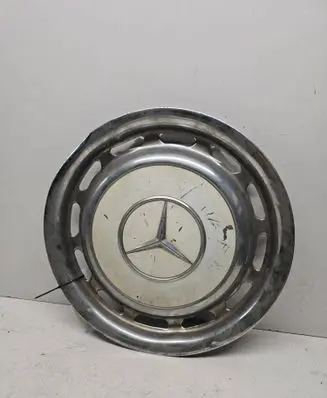 Mercedes-Benz E W123 R14 wheel hub/cap/trim 