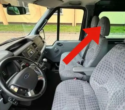 Renault Trafic II (X83) Front seat headrest